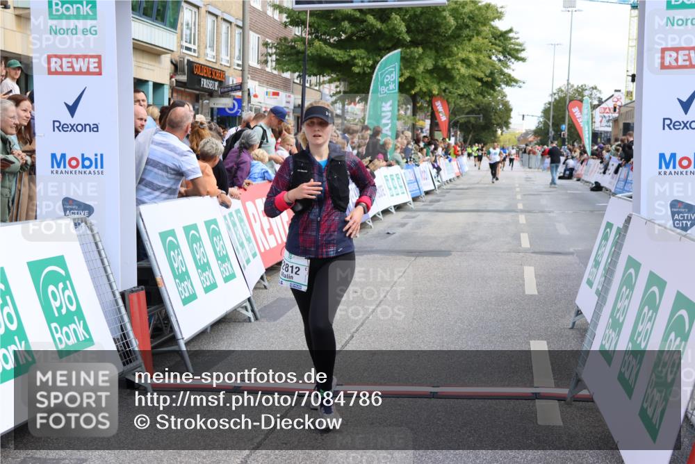 15.09.2024 - PSD Bank Halbmarathon Strokosch-Dieckow http://msf.ph/oto/7084786 15.09.2024 12:27:28 Ziel 2113, 2812, 3249, 3490 meine-sportfotos.de