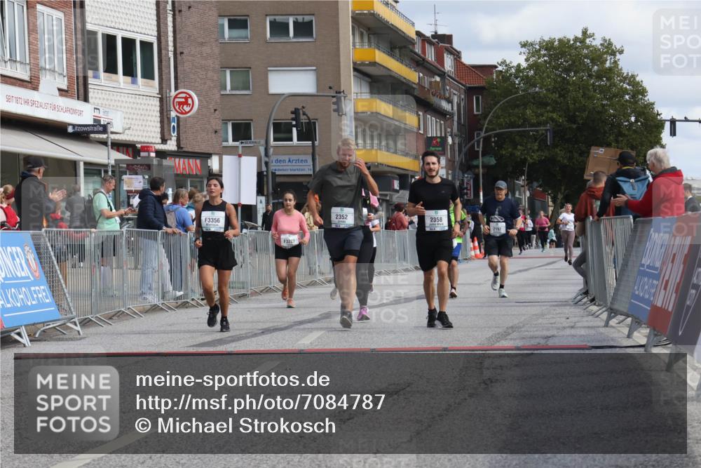 15.09.2024 - PSD Bank Halbmarathon Michael Strokosch http://msf.ph/oto/7084787 15.09.2024 12:31:37 Ziel 1866, 2068, 2192, 2352, 2358, 2423, 2887, 3014, 3207, 3356, 3541 meine-sportfotos.de