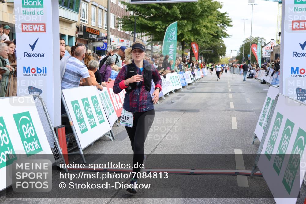 15.09.2024 - PSD Bank Halbmarathon Strokosch-Dieckow http://msf.ph/oto/7084813 15.09.2024 12:27:28 Ziel 2113, 2812, 3249, 3490 meine-sportfotos.de