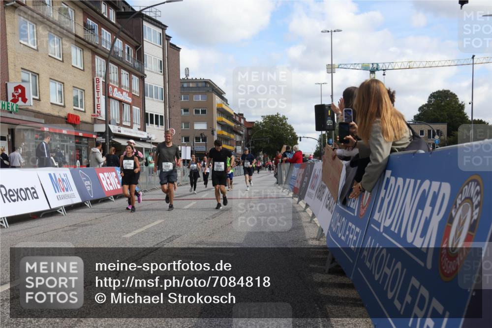15.09.2024 - PSD Bank Halbmarathon Michael Strokosch http://msf.ph/oto/7084818 15.09.2024 12:31:40 Ziel 2192, 2352, 2358, 2423, 3014, 3203, 3207, 3356, 3541 meine-sportfotos.de