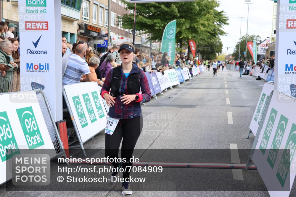 15.09.2024 - PSD Bank Halbmarathon Strokosch-Dieckow http://msf.ph/oto/7084909 15.09.2024 12:27:28 Ziel 2113, 2812, 3249, 3490 meine-sportfotos.de