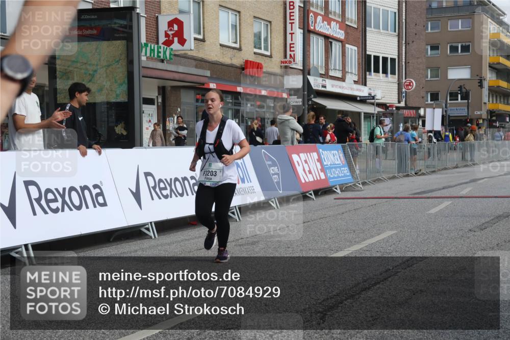 15.09.2024 - PSD Bank Halbmarathon Michael Strokosch http://msf.ph/oto/7084929 15.09.2024 12:31:48 Ziel 2192, 2352, 2358, 2423, 3014, 3203, 3207, 3291, 3356, 3541 meine-sportfotos.de