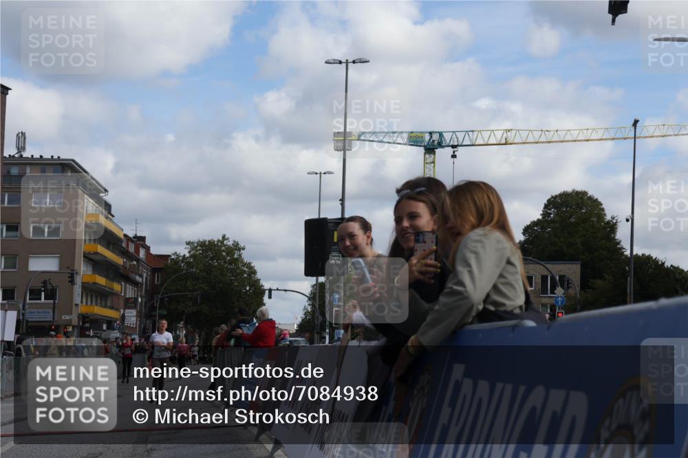 15.09.2024 - PSD Bank Halbmarathon Michael Strokosch http://msf.ph/oto/7084938 15.09.2024 12:31:49 Ziel 2192, 2352, 2358, 2423, 3014, 3203, 3207, 3291, 3356, 3541 meine-sportfotos.de