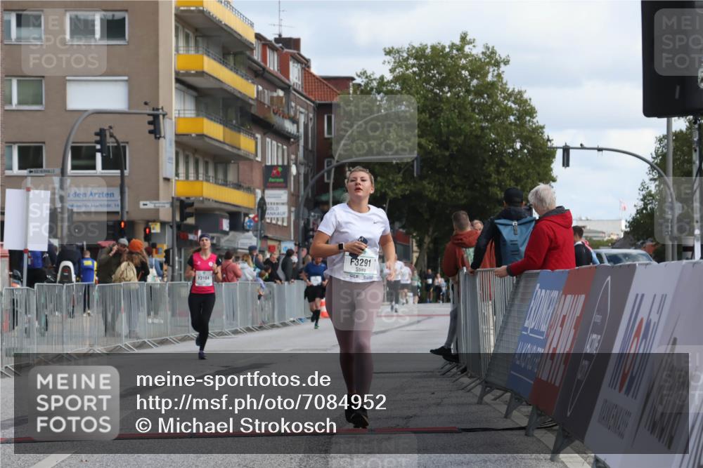 15.09.2024 - PSD Bank Halbmarathon Michael Strokosch http://msf.ph/oto/7084952 15.09.2024 12:31:53 Ziel 2192, 2423, 3014, 3104, 3203, 3207, 3291, 3541 meine-sportfotos.de
