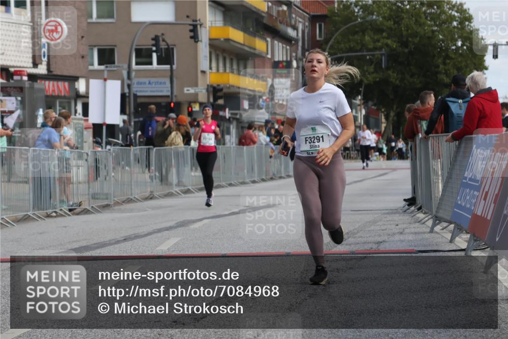 15.09.2024 - PSD Bank Halbmarathon Michael Strokosch http://msf.ph/oto/7084968 15.09.2024 12:31:54 Ziel 2192, 2423, 3014, 3104, 3203, 3207, 3291 meine-sportfotos.de