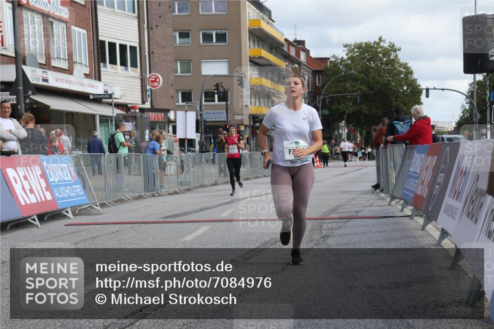 15.09.2024 - PSD Bank Halbmarathon Michael Strokosch http://msf.ph/oto/7084976 15.09.2024 12:31:55 Ziel 2192, 2423, 2684, 3014, 3104, 3203, 3207, 3291 meine-sportfotos.de