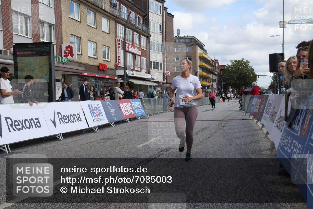 15.09.2024 - PSD Bank Halbmarathon Michael Strokosch http://msf.ph/oto/7085003 15.09.2024 12:31:57 Ziel 2684, 3104, 3203, 3291 meine-sportfotos.de