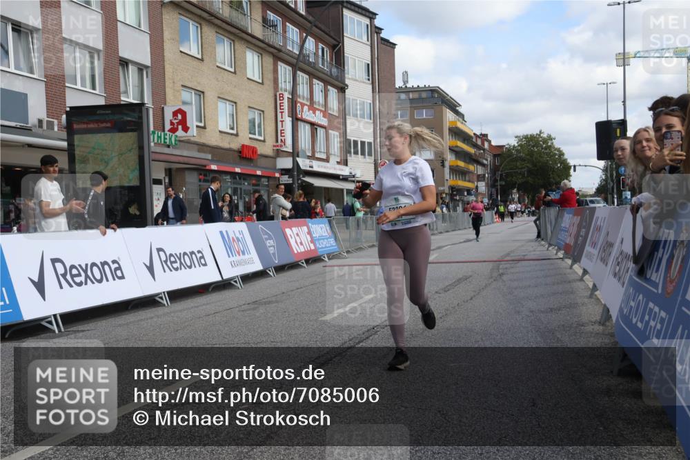15.09.2024 - PSD Bank Halbmarathon Michael Strokosch http://msf.ph/oto/7085006 15.09.2024 12:31:57 Ziel 2684, 3104, 3203, 3291 meine-sportfotos.de