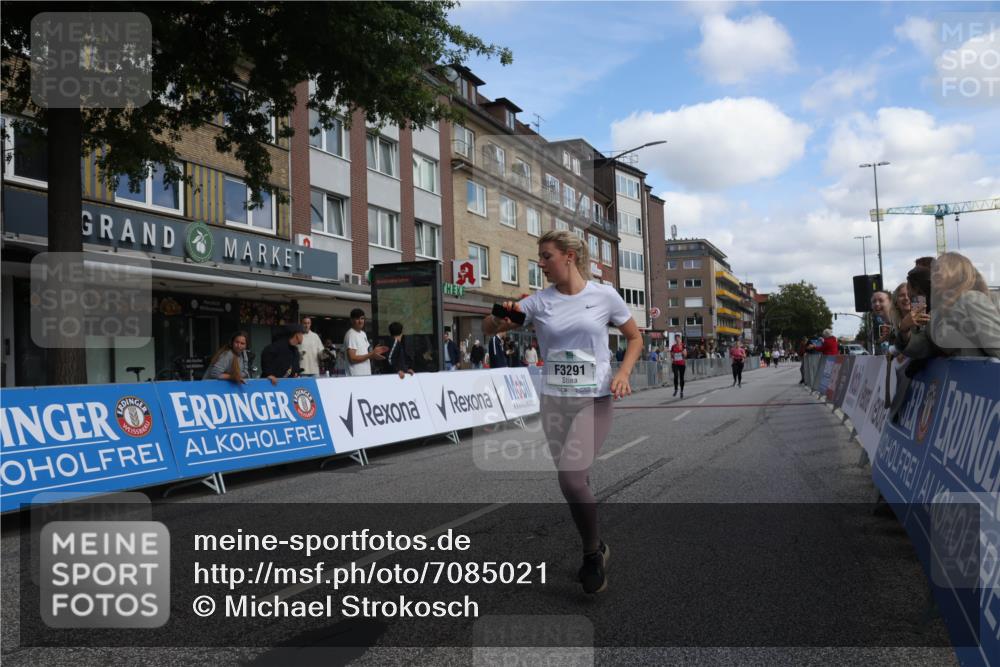 15.09.2024 - PSD Bank Halbmarathon Michael Strokosch http://msf.ph/oto/7085021 15.09.2024 12:31:58 Ziel 2684, 3104, 3203, 3291 meine-sportfotos.de