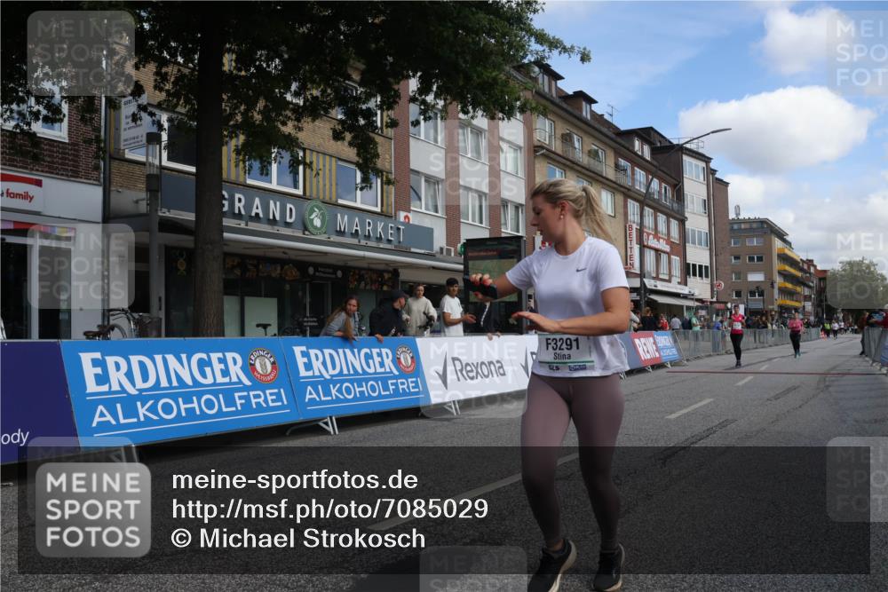 15.09.2024 - PSD Bank Halbmarathon Michael Strokosch http://msf.ph/oto/7085029 15.09.2024 12:31:58 Ziel 2684, 3104, 3203, 3291 meine-sportfotos.de