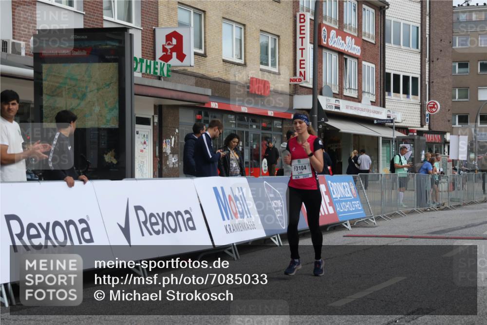 15.09.2024 - PSD Bank Halbmarathon Michael Strokosch http://msf.ph/oto/7085033 15.09.2024 12:32:01 Ziel 2375, 2684, 3104, 3291 meine-sportfotos.de