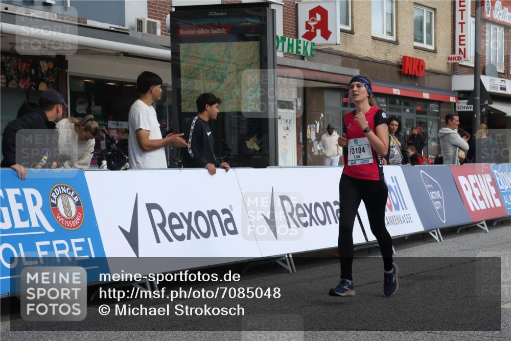 15.09.2024 - PSD Bank Halbmarathon Michael Strokosch http://msf.ph/oto/7085048 15.09.2024 12:32:02 Ziel 2375, 2684, 3104, 3291 meine-sportfotos.de