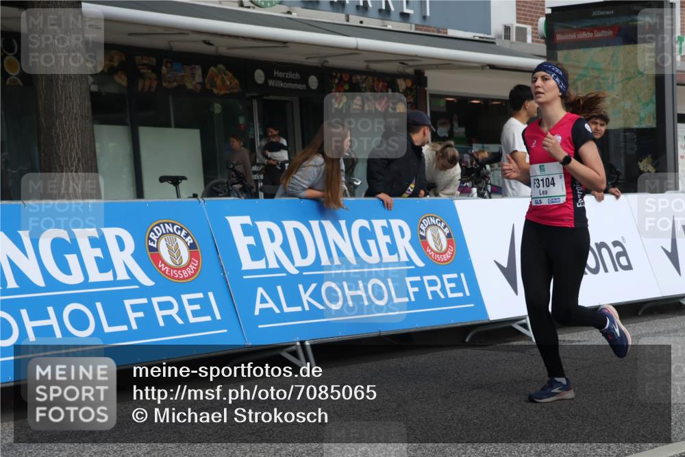 15.09.2024 - PSD Bank Halbmarathon Michael Strokosch http://msf.ph/oto/7085065 15.09.2024 12:32:03 Ziel 2375, 2684, 3104, 3291 meine-sportfotos.de