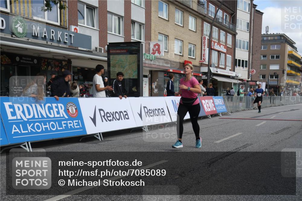 15.09.2024 - PSD Bank Halbmarathon Michael Strokosch http://msf.ph/oto/7085089 15.09.2024 12:32:05 Ziel 2375, 2684, 3104, 3291 meine-sportfotos.de