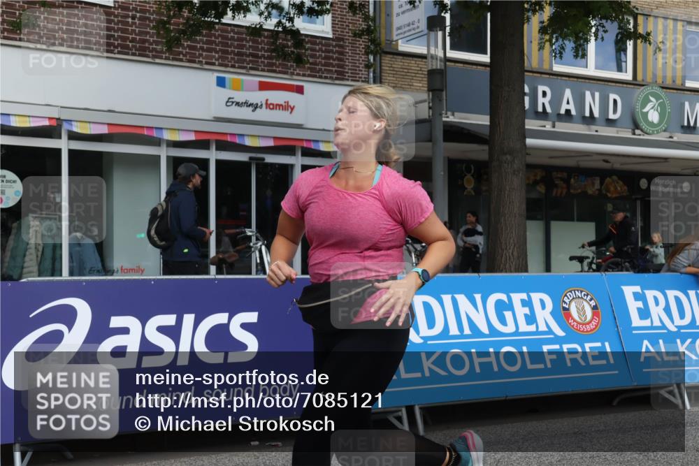 15.09.2024 - PSD Bank Halbmarathon Michael Strokosch http://msf.ph/oto/7085121 15.09.2024 12:32:07 Ziel 2375, 2684, 3104 meine-sportfotos.de