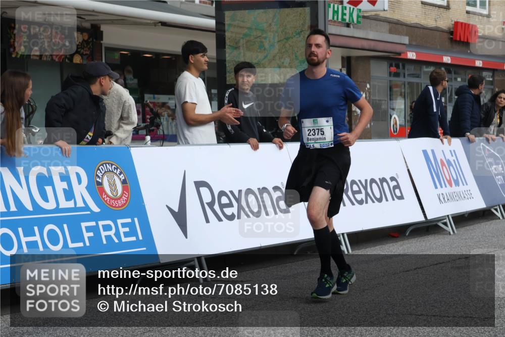 15.09.2024 - PSD Bank Halbmarathon Michael Strokosch http://msf.ph/oto/7085138 15.09.2024 12:32:11 Ziel 2375, 2684, 3104 meine-sportfotos.de