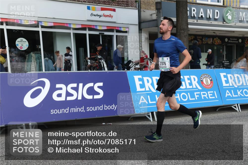 15.09.2024 - PSD Bank Halbmarathon Michael Strokosch http://msf.ph/oto/7085171 15.09.2024 12:32:13 Ziel 2375, 2684, 3104 meine-sportfotos.de