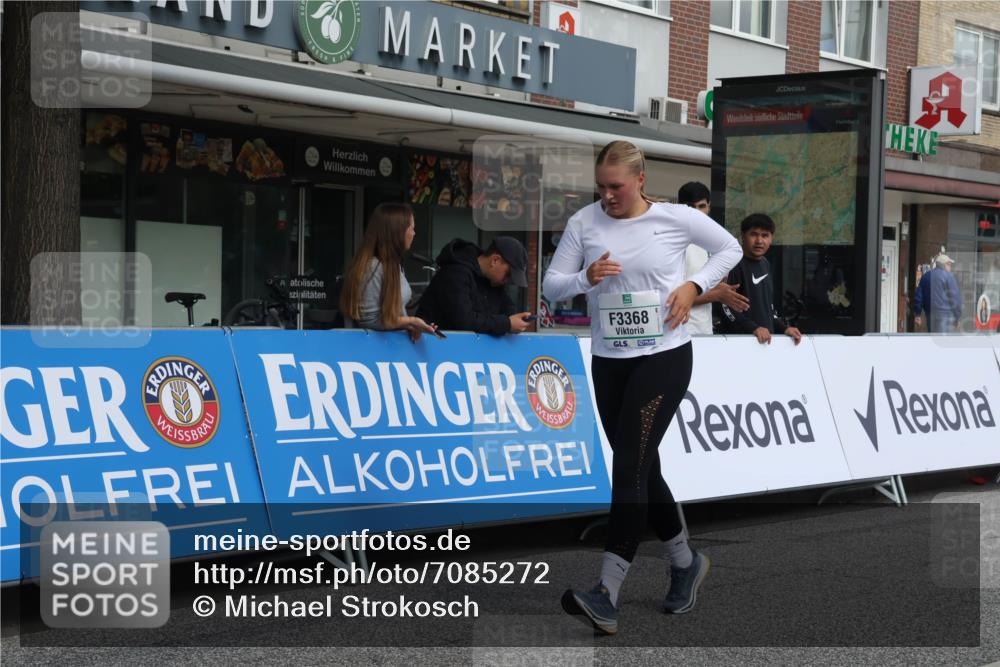 15.09.2024 - PSD Bank Halbmarathon Michael Strokosch http://msf.ph/oto/7085272 15.09.2024 12:32:29 Ziel 2189, 2411, 3368 meine-sportfotos.de