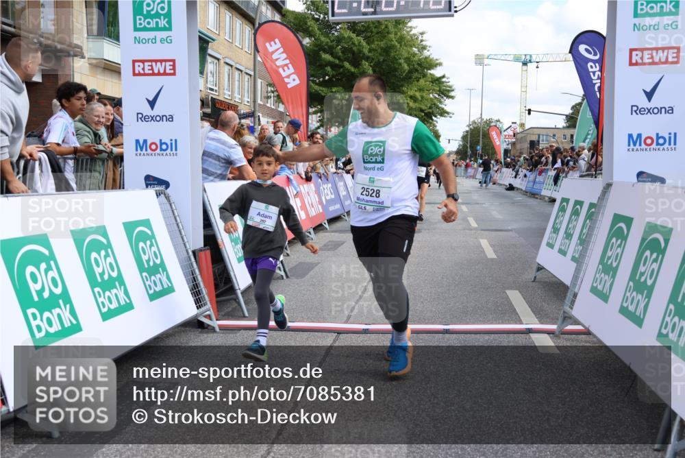 15.09.2024 - PSD Bank Halbmarathon Strokosch-Dieckow http://msf.ph/oto/7085381 15.09.2024 12:27:39 Ziel 2528, 2812, 3288 meine-sportfotos.de