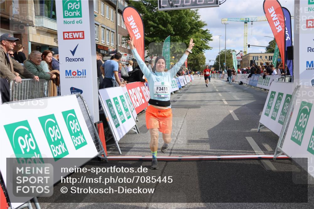 15.09.2024 - PSD Bank Halbmarathon Strokosch-Dieckow http://msf.ph/oto/7085445 15.09.2024 12:37:00 Ziel 1978, 2317, 3404, 3411 meine-sportfotos.de