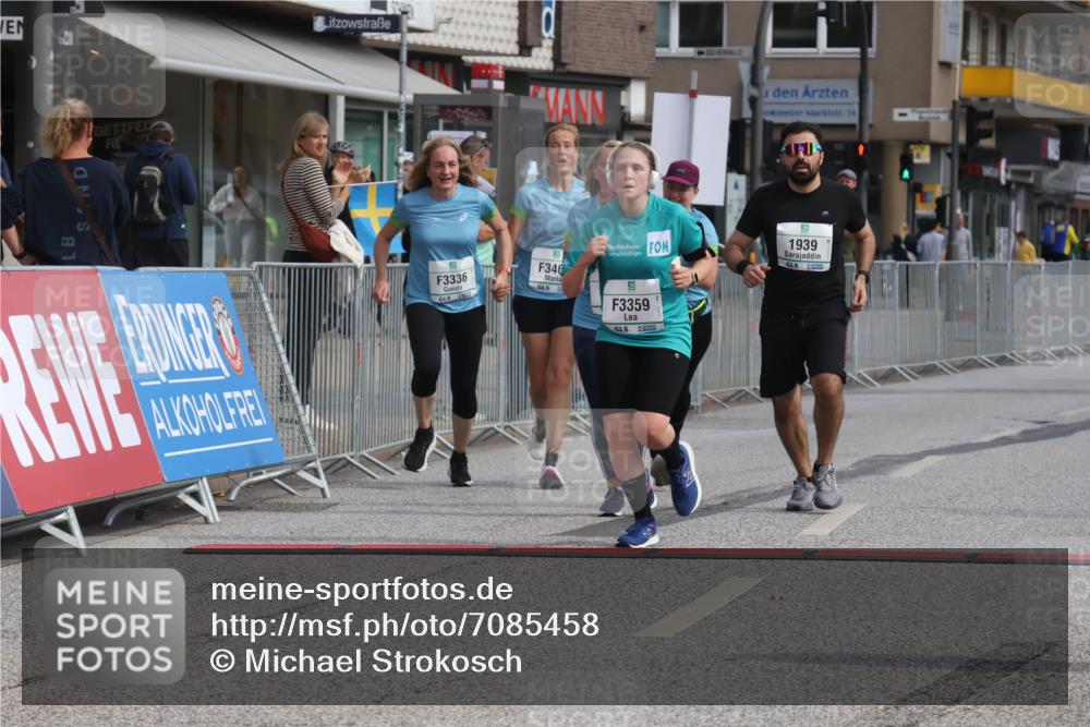 15.09.2024 - PSD Bank Halbmarathon Michael Strokosch http://msf.ph/oto/7085458 15.09.2024 12:33:01 Ziel 1939, 3308, 3336, 3337, 3359, 3463 meine-sportfotos.de