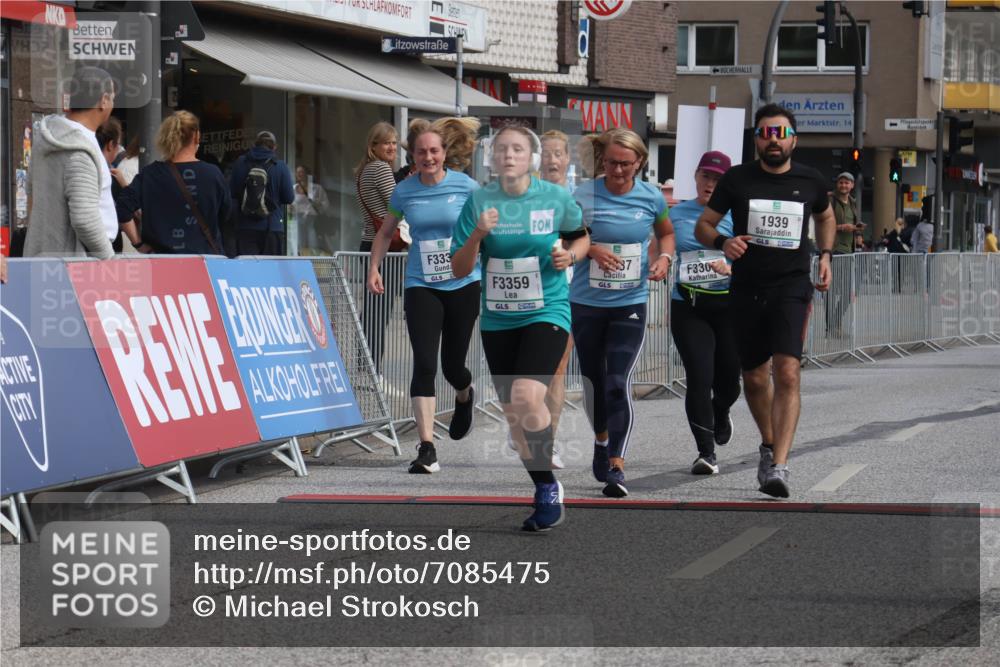15.09.2024 - PSD Bank Halbmarathon Michael Strokosch http://msf.ph/oto/7085475 15.09.2024 12:33:02 Ziel 1939, 3308, 3336, 3337, 3359, 3463 meine-sportfotos.de