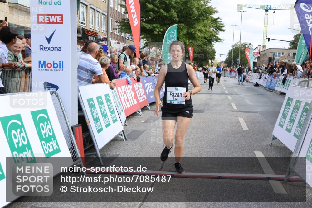 15.09.2024 - PSD Bank Halbmarathon Strokosch-Dieckow http://msf.ph/oto/7085487 15.09.2024 12:27:42 Ziel 2114, 2528, 3288 meine-sportfotos.de