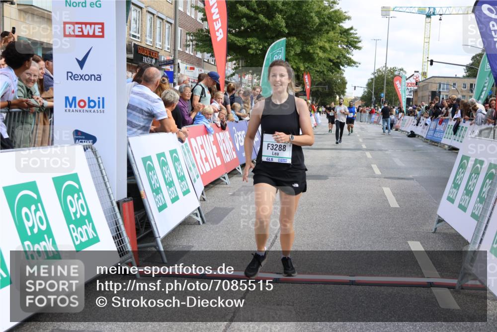 15.09.2024 - PSD Bank Halbmarathon Strokosch-Dieckow http://msf.ph/oto/7085515 15.09.2024 12:27:43 Ziel 2114, 2528, 3288 meine-sportfotos.de