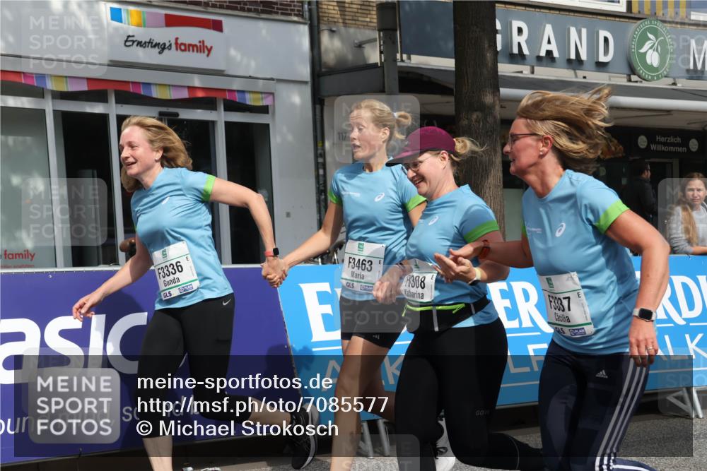 15.09.2024 - PSD Bank Halbmarathon Michael Strokosch http://msf.ph/oto/7085577 15.09.2024 12:33:08 Ziel 1939, 3308, 3336, 3337, 3359, 3463 meine-sportfotos.de