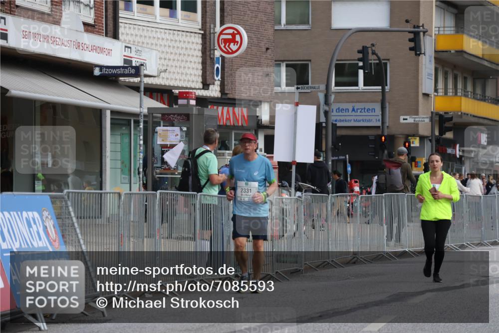 15.09.2024 - PSD Bank Halbmarathon Michael Strokosch http://msf.ph/oto/7085593 15.09.2024 12:33:23 Ziel 2331, 3107 meine-sportfotos.de
