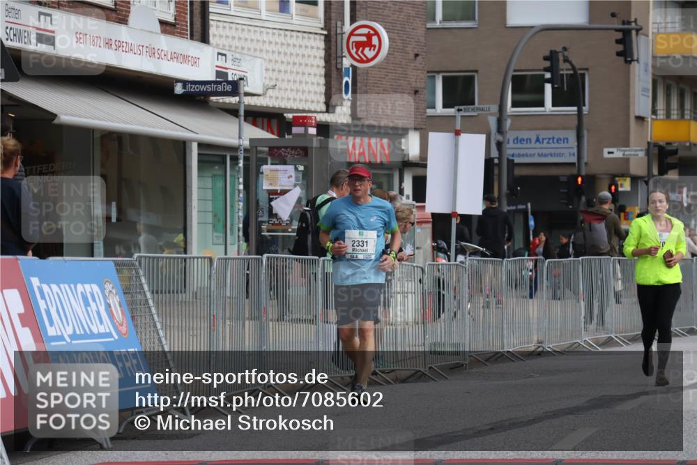 15.09.2024 - PSD Bank Halbmarathon Michael Strokosch http://msf.ph/oto/7085602 15.09.2024 12:33:23 Ziel 2331, 3107 meine-sportfotos.de