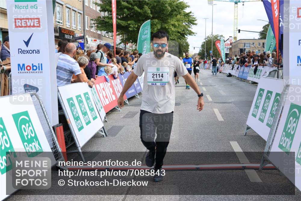 15.09.2024 - PSD Bank Halbmarathon Strokosch-Dieckow http://msf.ph/oto/7085843 15.09.2024 12:27:49 Ziel 2114, 2156, 2528, 3288, 3424 meine-sportfotos.de