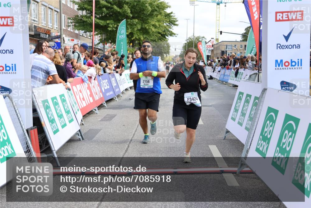 15.09.2024 - PSD Bank Halbmarathon Strokosch-Dieckow http://msf.ph/oto/7085918 15.09.2024 12:27:55 Ziel 2114, 2156, 2309, 3288, 3424 meine-sportfotos.de