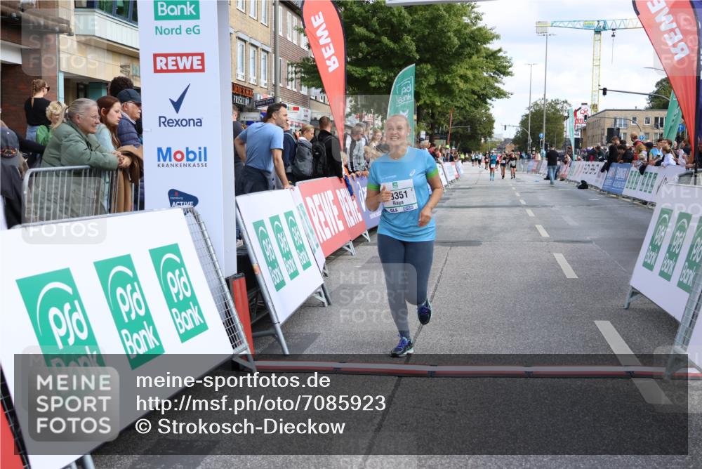 15.09.2024 - PSD Bank Halbmarathon Strokosch-Dieckow http://msf.ph/oto/7085923 15.09.2024 12:37:23 Ziel 3351 meine-sportfotos.de