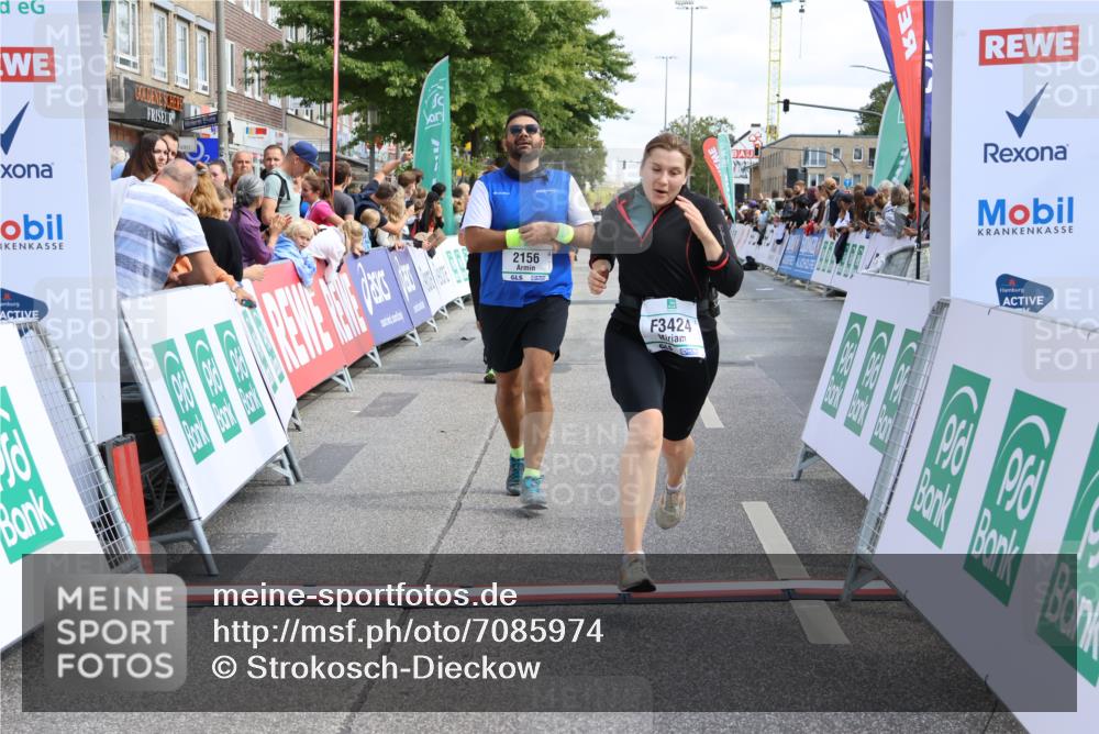 15.09.2024 - PSD Bank Halbmarathon Strokosch-Dieckow http://msf.ph/oto/7085974 15.09.2024 12:27:55 Ziel 2114, 2156, 2309, 3288, 3424 meine-sportfotos.de