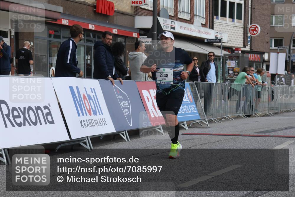 15.09.2024 - PSD Bank Halbmarathon Michael Strokosch http://msf.ph/oto/7085997 15.09.2024 12:34:09 Ziel 2348 meine-sportfotos.de