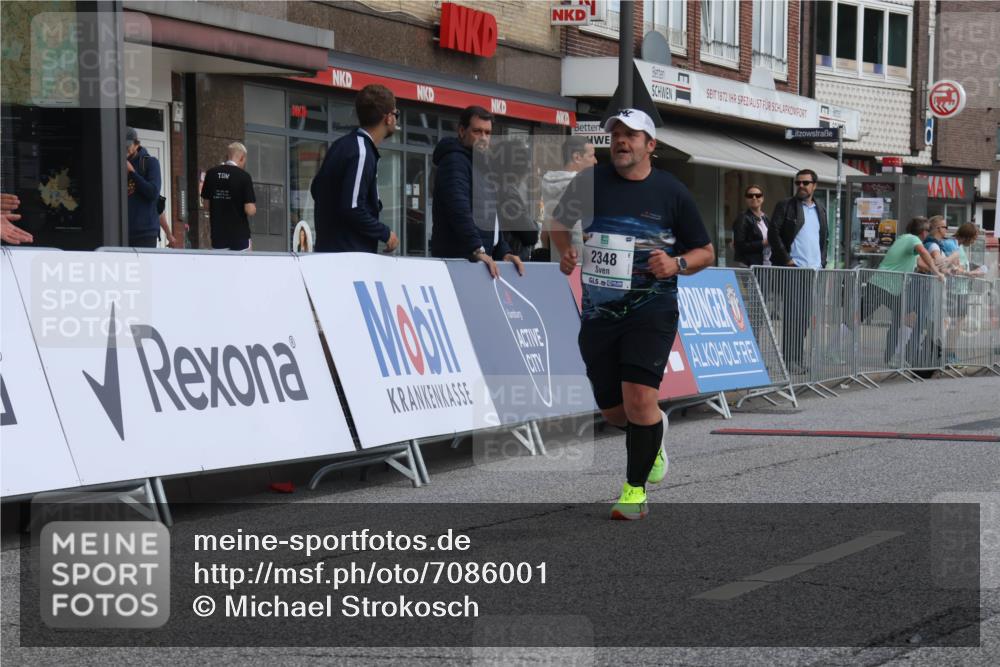 15.09.2024 - PSD Bank Halbmarathon Michael Strokosch http://msf.ph/oto/7086001 15.09.2024 12:34:09 Ziel 2348 meine-sportfotos.de