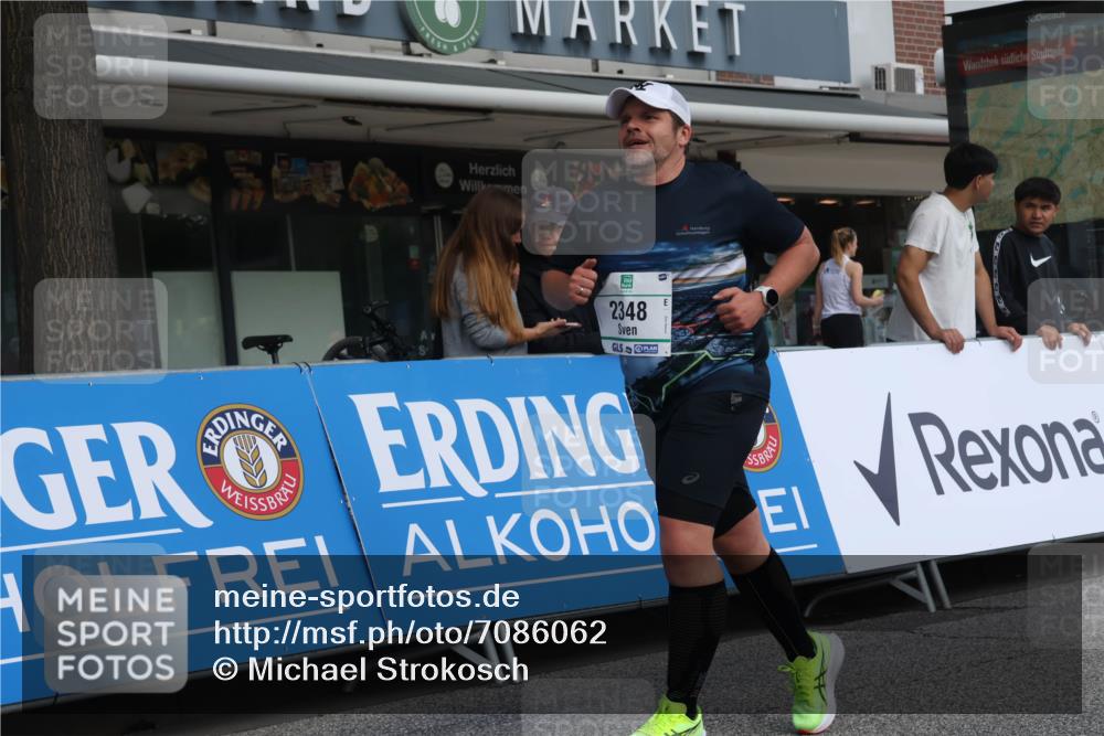 15.09.2024 - PSD Bank Halbmarathon Michael Strokosch http://msf.ph/oto/7086062 15.09.2024 12:34:12 Ziel 1716, 2348, 2918, 3409 meine-sportfotos.de
