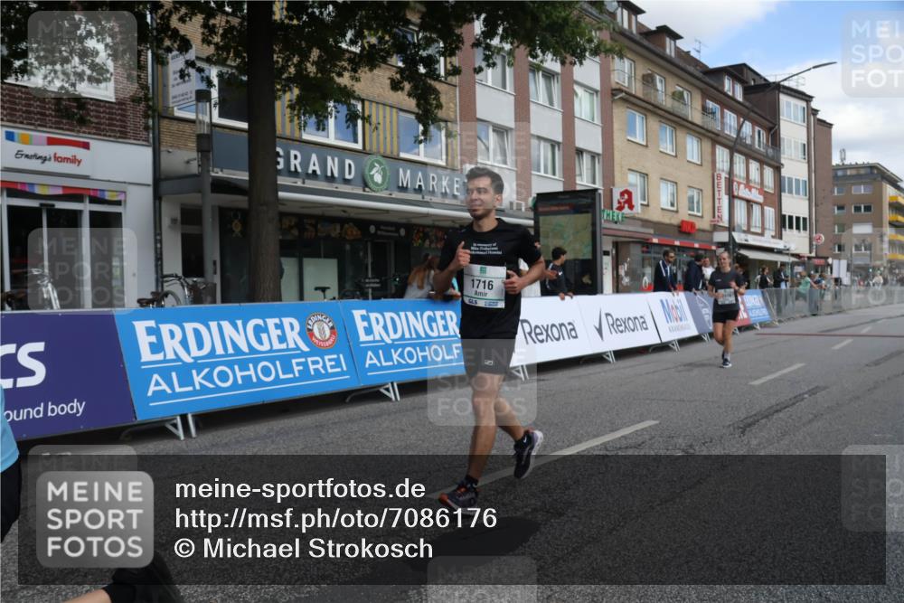 15.09.2024 - PSD Bank Halbmarathon Michael Strokosch http://msf.ph/oto/7086176 15.09.2024 12:34:22 Ziel 1716, 2918, 3409 meine-sportfotos.de