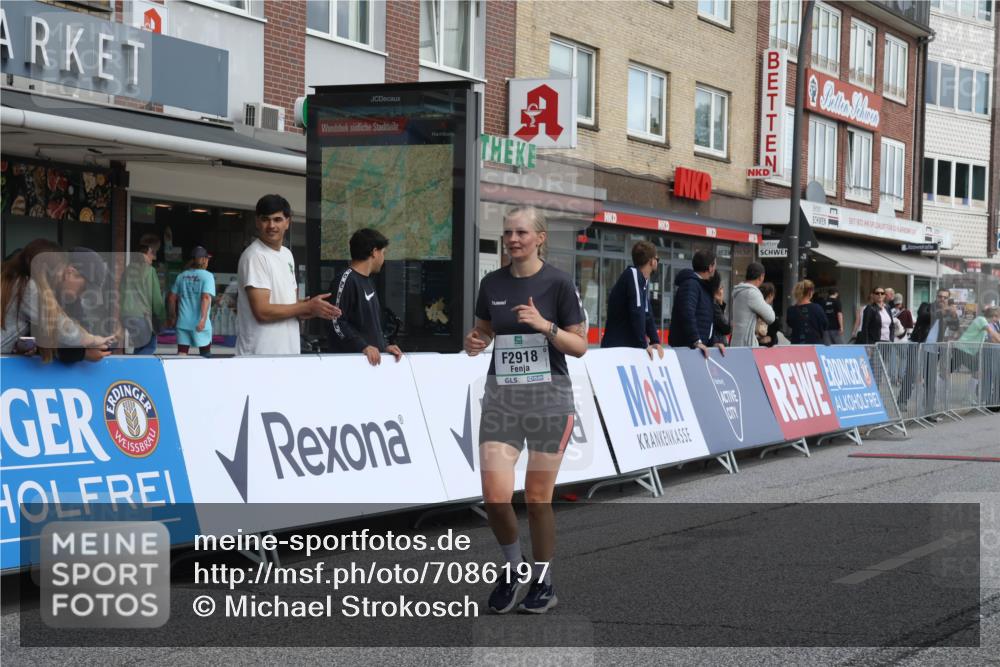 15.09.2024 - PSD Bank Halbmarathon Michael Strokosch http://msf.ph/oto/7086197 15.09.2024 12:34:24 Ziel 1716, 2918, 3409 meine-sportfotos.de