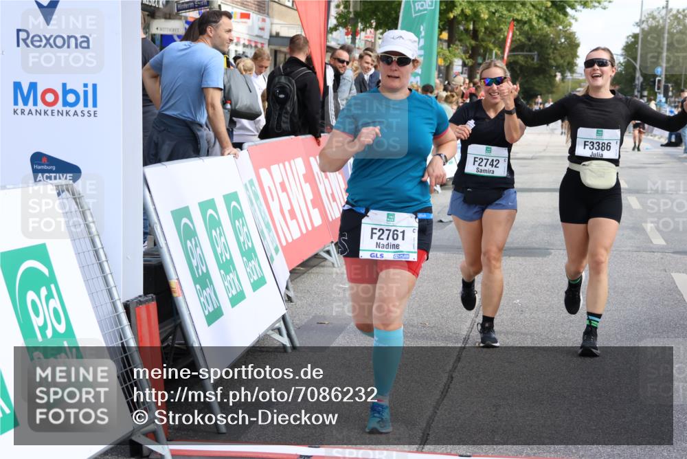 15.09.2024 - PSD Bank Halbmarathon Strokosch-Dieckow http://msf.ph/oto/7086232 15.09.2024 12:37:42 Ziel 2742, 2761, 3386 meine-sportfotos.de