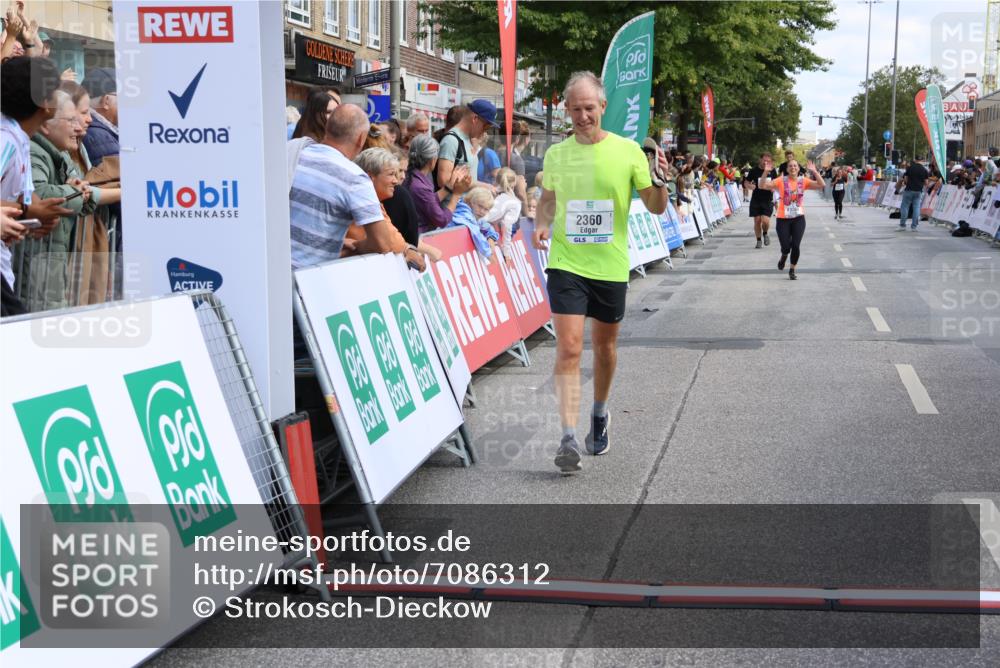 15.09.2024 - PSD Bank Halbmarathon Strokosch-Dieckow http://msf.ph/oto/7086312 15.09.2024 12:28:04 Ziel 2156, 2309, 2360, 3284, 3424 meine-sportfotos.de