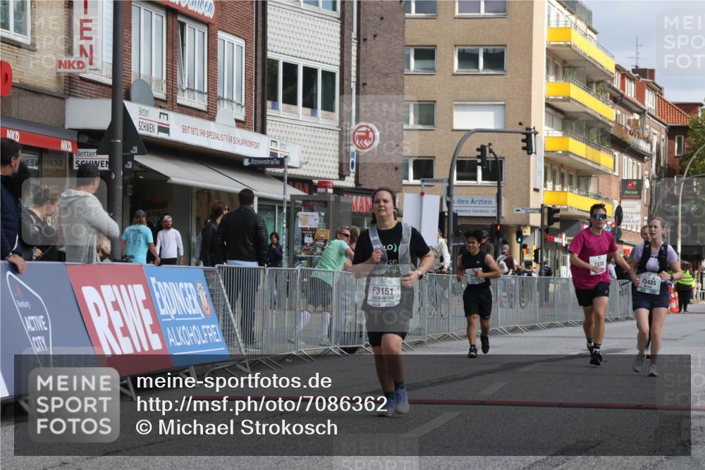 15.09.2024 - PSD Bank Halbmarathon Michael Strokosch http://msf.ph/oto/7086362 15.09.2024 12:34:42 Ziel 2438, 2444, 3151, 3251, 3273, 3485 meine-sportfotos.de