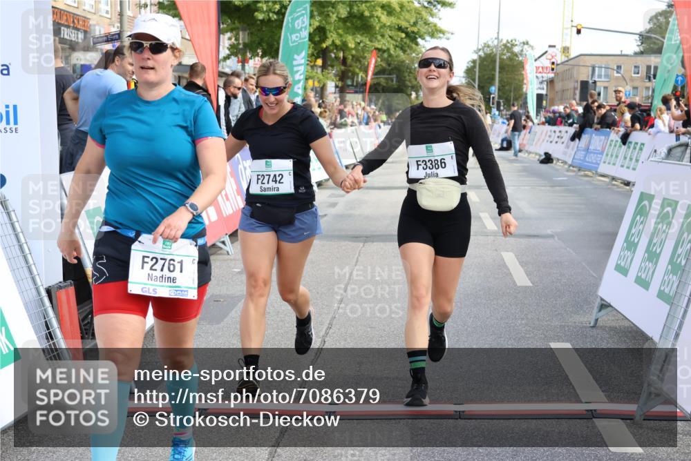 15.09.2024 - PSD Bank Halbmarathon Strokosch-Dieckow http://msf.ph/oto/7086379 15.09.2024 12:37:44 Ziel 2742, 2761, 3386 meine-sportfotos.de