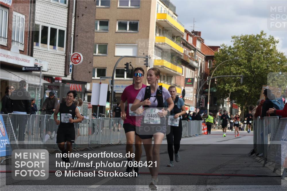 15.09.2024 - PSD Bank Halbmarathon Michael Strokosch http://msf.ph/oto/7086421 15.09.2024 12:34:46 Ziel 2438, 2444, 3151, 3251, 3273, 3485 meine-sportfotos.de