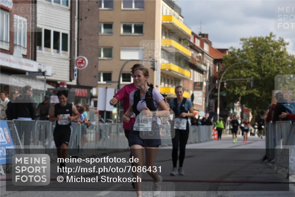 15.09.2024 - PSD Bank Halbmarathon Michael Strokosch http://msf.ph/oto/7086431 15.09.2024 12:34:46 Ziel 2438, 2444, 3151, 3251, 3273, 3485 meine-sportfotos.de