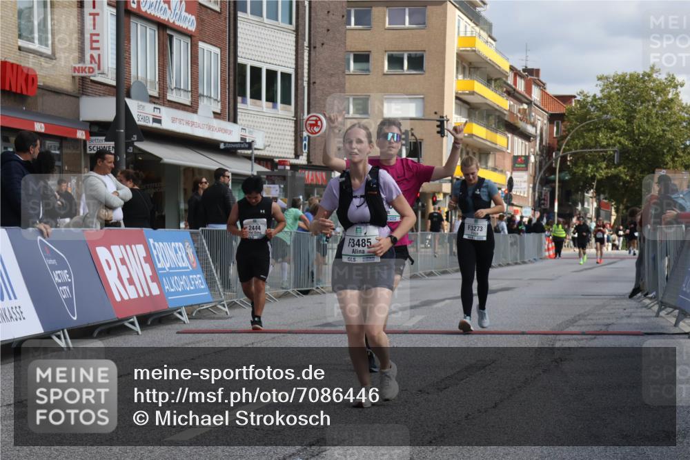 15.09.2024 - PSD Bank Halbmarathon Michael Strokosch http://msf.ph/oto/7086446 15.09.2024 12:34:47 Ziel 2438, 2444, 3151, 3251, 3273, 3485 meine-sportfotos.de