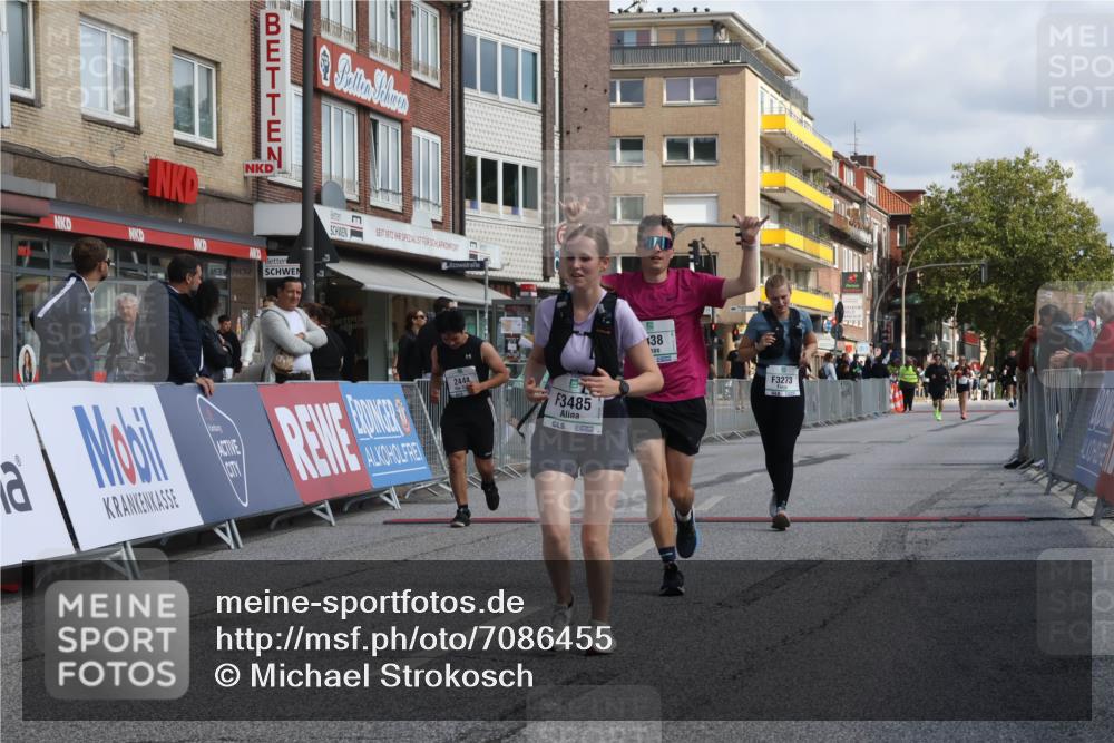 15.09.2024 - PSD Bank Halbmarathon Michael Strokosch http://msf.ph/oto/7086455 15.09.2024 12:34:47 Ziel 2438, 2444, 3151, 3251, 3273, 3485 meine-sportfotos.de