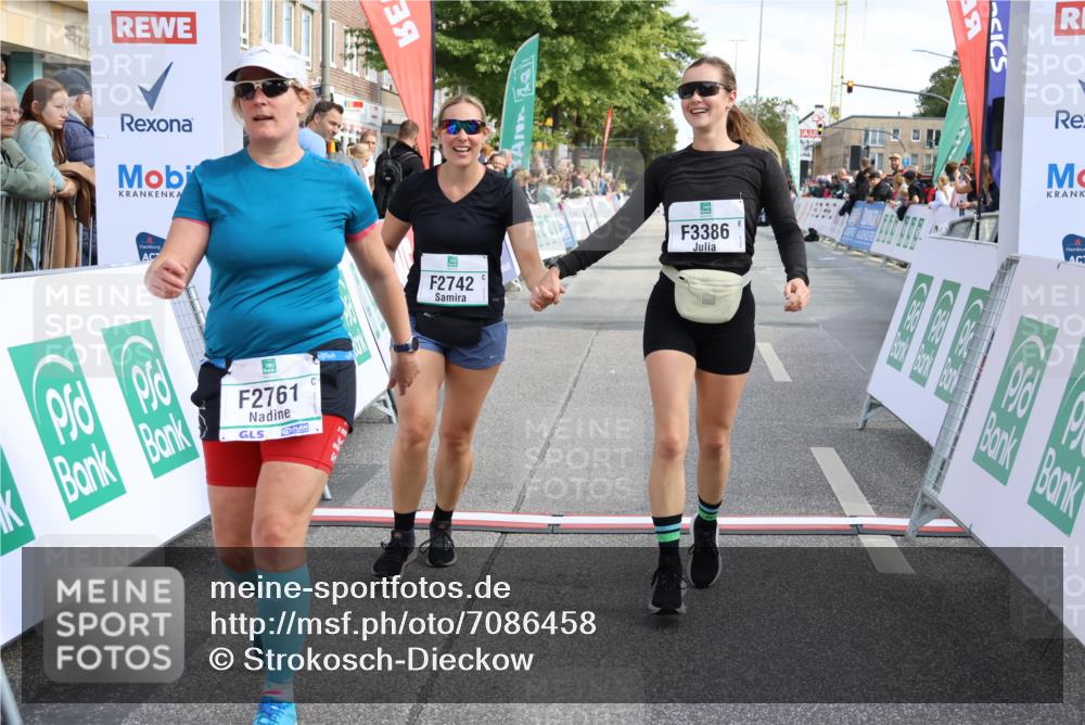 15.09.2024 - PSD Bank Halbmarathon Strokosch-Dieckow http://msf.ph/oto/7086458 15.09.2024 12:37:44 Ziel 2742, 2761, 3386 meine-sportfotos.de