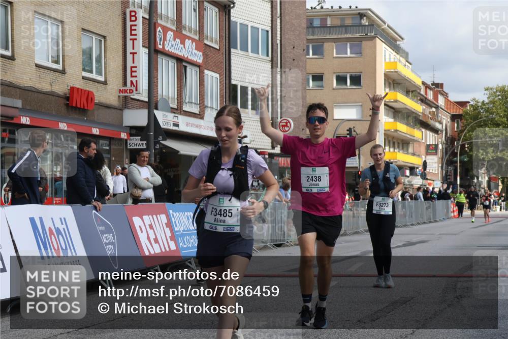 15.09.2024 - PSD Bank Halbmarathon Michael Strokosch http://msf.ph/oto/7086459 15.09.2024 12:34:48 Ziel 2438, 2444, 3151, 3251, 3273, 3485 meine-sportfotos.de
